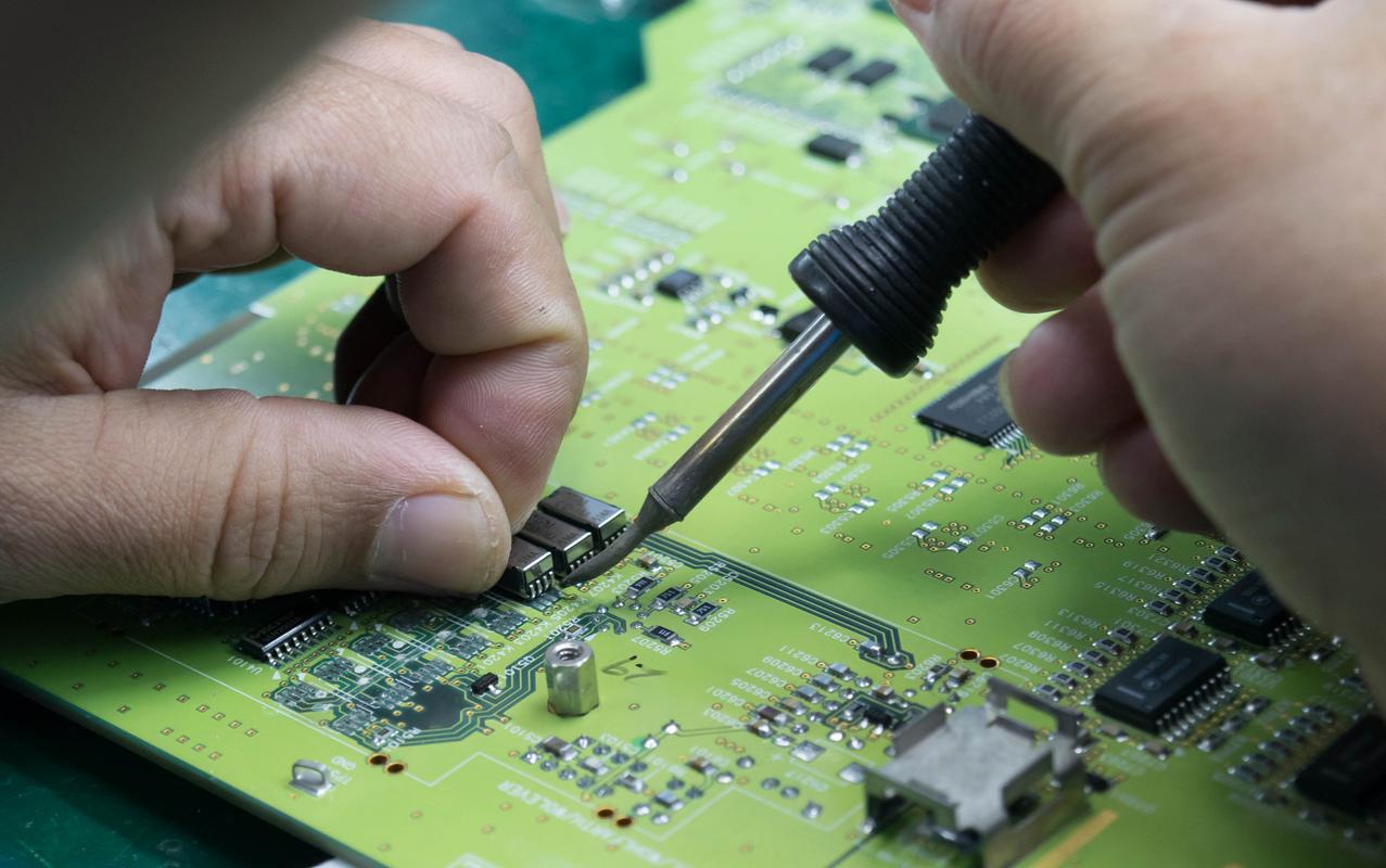 电路板焊接应该注意的事项汇总 电路板焊接应该注意的事项汇总